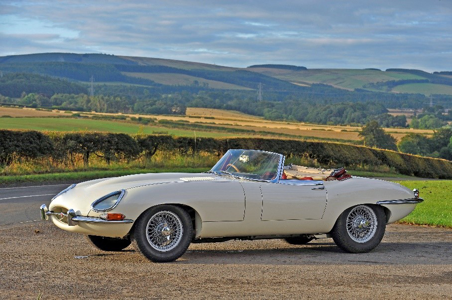 1961 Jaguar E-Type flat floor roadster v