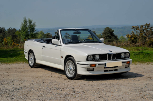 BMW_M3__E30__ID205968-blank-640x424-1