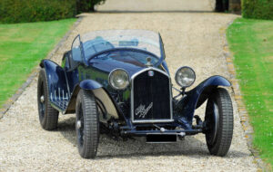 1933-Alfa_Romeo-8C-2-1-1920x1285-1