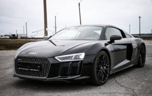 Image of 2017 Audi R8 V10 - read more